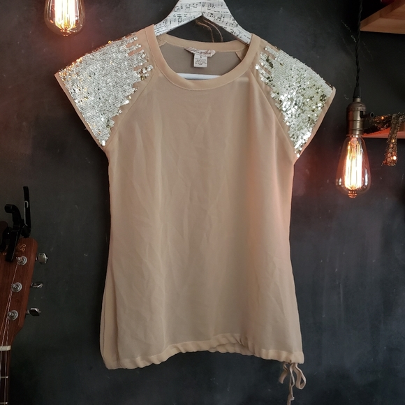 Fun & Flirt Tops - Glitter festival shirt